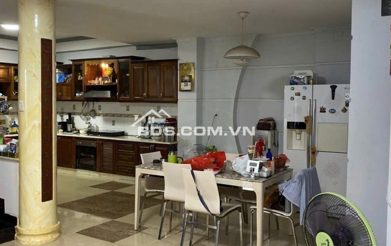 MT Ngang 6m đường 3/2 Q10, DT:6x10 T+3L Giá 25 tỷ chốt