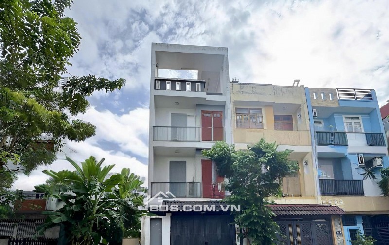 MẶT TIỀN PHẠM THẾ HIỂN – NHÀ 4 TẦNG CHỈ 14.9 TỶ. LH:0779351867 – 0764071867.