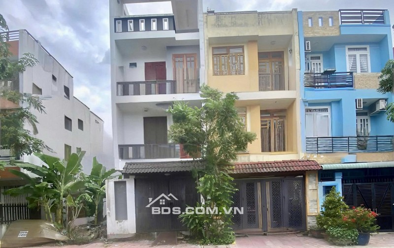 MẶT TIỀN PHẠM THẾ HIỂN – NHÀ 4 TẦNG CHỈ 14.9 TỶ. LH:0779351867 – 0764071867.