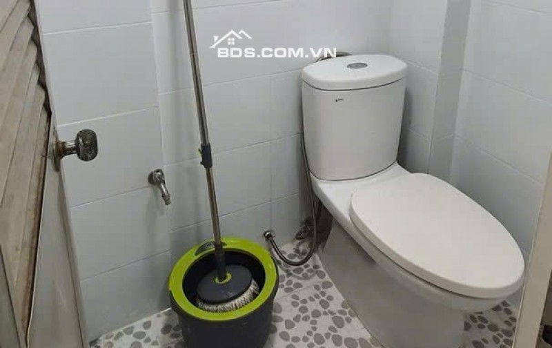 Chính chủ  cho  thuê nhà nguyên căn  mới 1 lửng,1 lầu,sạch sẽ, thoáng mát.