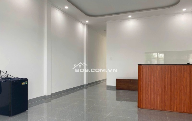 Chủ ngộp cần bán gắp căn nhà 118m2 giá chỉ 980tr ở Bà Điểm Hóc Môn sổ hồng riêng