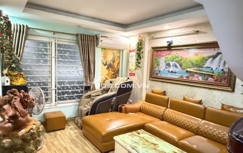 Bán Nhà Tân Triều 34m2- 6 Tầng – 6 phòng ngủ - Vừa ở vừa cho thuê -Gần ô tô – Ngõ thông – chào 8.3 tỷ.