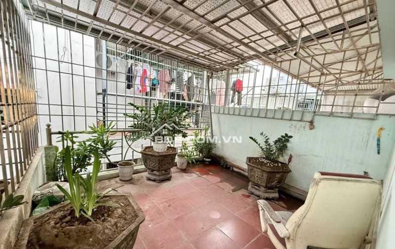 Bán Nhà Tân Triều 34m2- 6 Tầng – 6 phòng ngủ - Vừa ở vừa cho thuê -Gần ô tô – Ngõ thông – chào 8.3 tỷ.