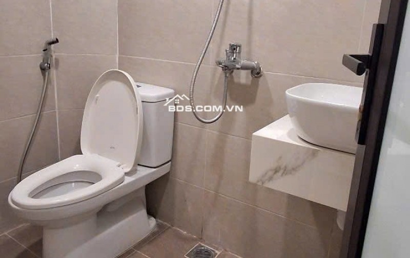 TRUNG TÂM HAI BÀ TRƯNG-TT PHỐ THI SÁCH-65M-GIÁ NHỈNH 4 TỶ