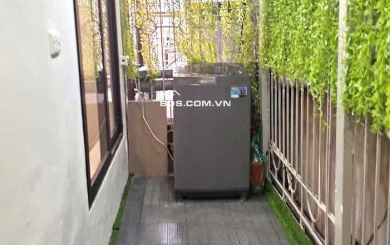 TRUNG TÂM HAI BÀ TRƯNG-TT PHỐ THI SÁCH-65M-GIÁ NHỈNH 4 TỶ