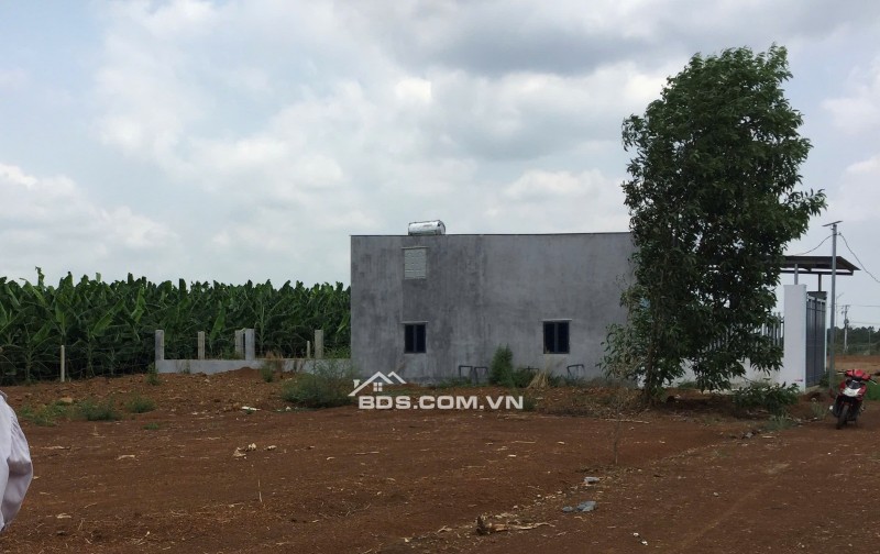 Bán 3 sào đất vuông vức sổ riêng - 500m UBND Sông Thao - Đồng Nai