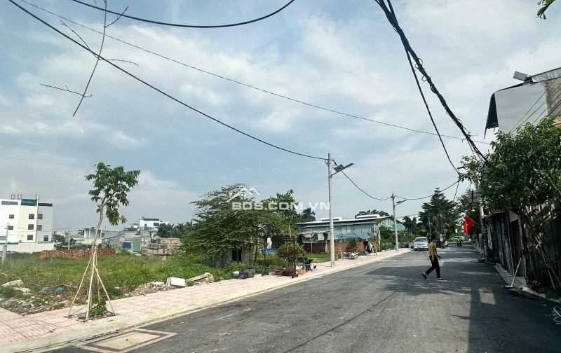 CHÍNH CHỦ BÁN NHANH LÔ ĐẤT ĐẸP Ở THẠNH XUÂN 25 CÁCH ĐƯỜNG HÀ HUY GIÁP CHỈ 600M,QUẬN 12;4x20 (80m²) CHỈ 4TỶ3