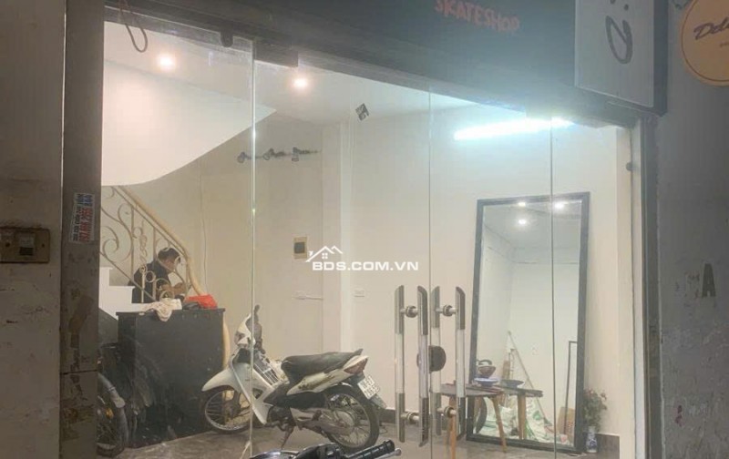 Bán Nhà Xã Đàn Hơn 11 Tỷ  Mặt Ngõ Kinh Doanh 35m 7 Tầng , Mặt Tiền 5m , Ô Tô Đỗ  
