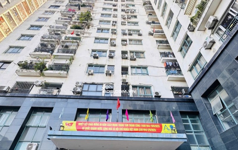 Bán gấp – Lô góc-Chung cư Toà A2- Nguyễn Đức Cảnh – Hoàng Mai – 134m2 – 4 ngủ - 8,5 tỷ