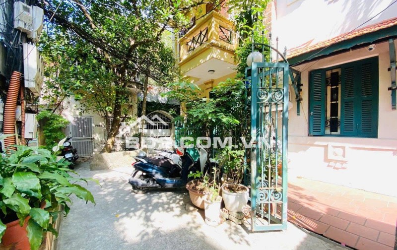 BÁN CĂN 65M-3 TẦNG HƠN 22 TỶ Ở TRUNG TÂM - LÔ GÓC - NGÕ NÔNG - GẦN PHỐ - CỰC THOÁNG - KINH DOANH NHỎ - TIỆN ÍCH BẠT NGÀN- 3 BƯỚC RA PHỐ