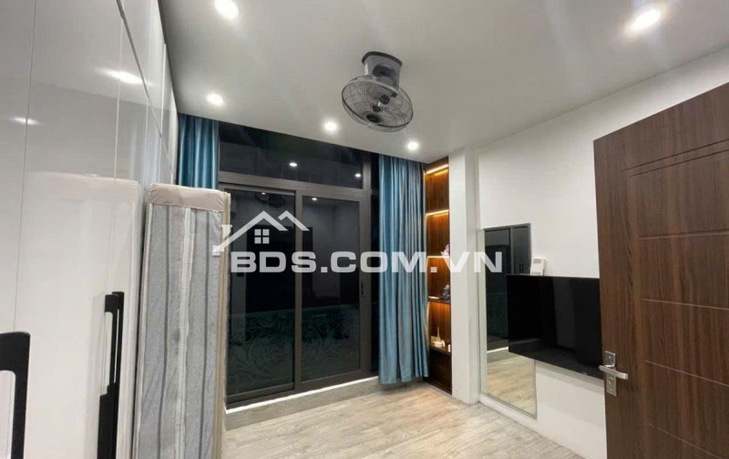 BÁN CĂN ĐỐNG ĐA 4 TẦNG 20M  GẦN PHỐ - 2 MẶT NGÕ Ô TÔ - KINH DOANH - 40 RA MẶT PHỐ - NHÀ ĐẸP