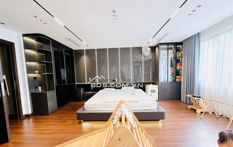 Bán nhà Thái Hà phân lô ô tô , vỉa hè , ngõ thông , kinh doanh – 22.5 tỷ