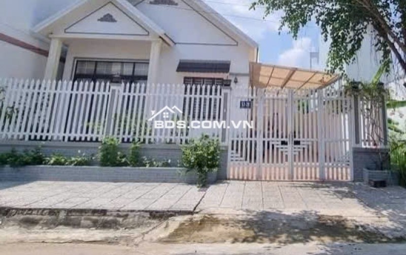 BÁN GẤP NHÀ VƯỜN Phước Vĩnh An CỦ CHI – SHR – giá 970 TRIỆU 200m2