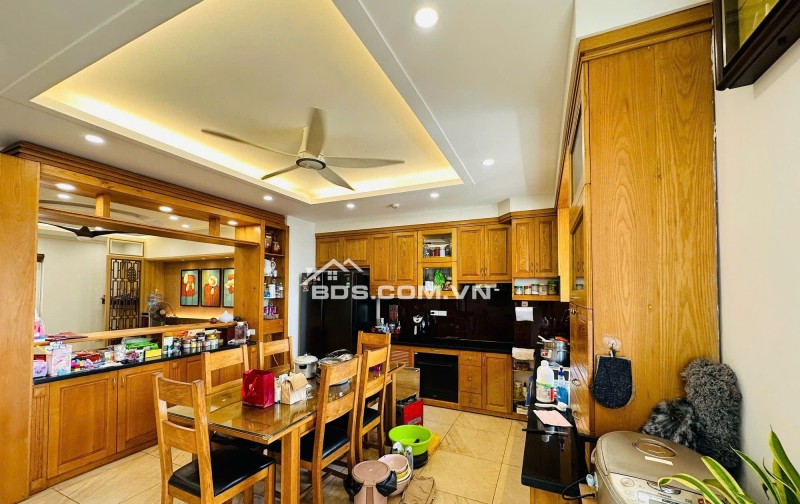 Bán chung cư Nguyễn Lương Bằng lô góc , view hồ , nhà đẹp ở ngay – 12.5 tỷ