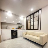 Bán Nhà, Phố VIP Bạch Mai 50m, tầng 1, mt 4,3m, giá 4,35 tỷ.