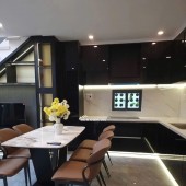 Nhà 2 mặt kiệt 2 tầng cách đường 50m đường Nguyễn Công Hoan