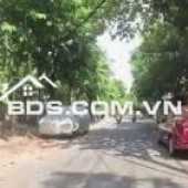 CHÀO BÁN CĂN NHÀ 3 tầng đường Nguyễn Xí - Thanh Khê - Đà Nẵng.
- Diện tích : 100m2 ngang 5m