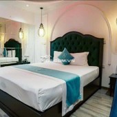 Siêu Phẩm Khách Sạn, Biệt Thự Mỹ Đình, Nam Từ Liêm 196m, 5 tầng, mt 11m, giá 78.5 tỷ