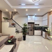 Nhà Đẹp, Xây Mới, Nguyễn Văn Viên, Hai Bà Trưng 30m, 5 tầng, mt 4,6m, giá 6.85 tỷ.