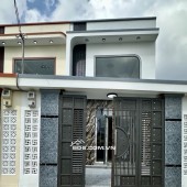 BÁN CĂN NHÀ PHỐ CAO CẤP – XÃ BÀ ĐIỂM – TP HCM • Dt 5m x 20m. Nhà mới hoàn thiện, vào ở ngay.• Kết cấu: 1 trệt, 1 lửng, 3 phòng ngủ, 2 nhà vệ sinh | 4,39 tỷ Vị trí: Ấp 4, xtt, xã Bà Điểm.