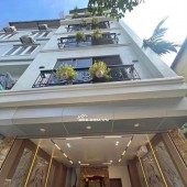 BA ĐÌNH- CÓ NHÀ 6 TẦNG THANG MÁY TẠI PHỐ VĨNH PHÚC- DT 40m2 x 4.6m MT- LÔ GÓC- MẶT NGÕ NN