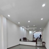 Cực Phẩm• Ngay PMH• 4 Tầng• Sân thượng • O tô Ngủ Trong Nhà• Chỉ 13tỷ5