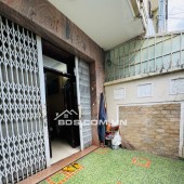 Khu Cao Lỗ• 4 Tầng• Ngay Bệnh Viện Q8• Kế Siêu Thị Parc Maill• 80m2(4x20)• 4PN• 4WC