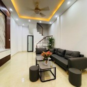 NHÀ MỚI MỸ ĐÌNH – THIẾT KẾ 4 TẦNG – VỊ TRÍ TRUNG TÂM – KHÔNG GIAN THOÁNG SÁN