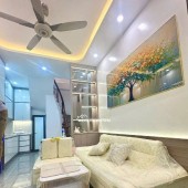  NHÀ ĐẸP GIẢI PHÓNG - Ô TÔ - NGÕ THÔNG 32M *5 tầng * 7.85 tỷ thương lương mạnh