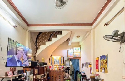 Bán nhà Hẻm ô tô ngay phố ẩm thực Phú Thọ Hòa, 67m2, 2 tầng, Vị trí kinh doanh, Chỉ 7tỷ nhỉnh