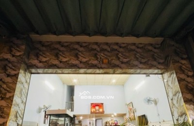  BÁN NHÀ MẶT TIỀN HUỲNH TẤN PHÁT, CHỈ 200M ĐẾN QUẬN 4 – VỊ TRÍ ĐẮC ĐỊA, GIÁ CHỈ 13 TỶ 