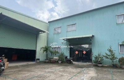 Kho xưởng cho thuê 2300m2 Hà Huy Giáp, gần ngã tư Ga Quận 12