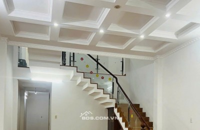 Bán nhà 2 tầng đúc mặt tiền Văn Thánh 2 - Diện tích: 105 m2