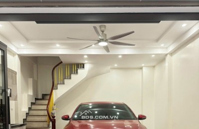 Bán Nhà Ô Tô Trong Nhà, Kim Ngưu, Hai Bà Trưng 30/35m, 5 tầng, mt 5m, giá 14.85 tỷ.