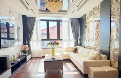 Nhà Đẹp Kinh Doanh, Ô TÔ, Mạc Thái Tổ, Cầu Giấy 50m, 7 tầng, mt 4.2m, giá 34.9 tỷ.