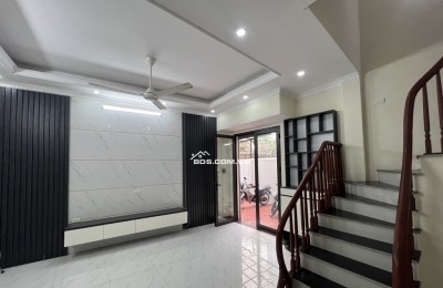 BÁN NHÀ 35M² * 5 TẦNG – PHỐ KIM NGƯU – DÂN TRÍ CAO – NHÀ ĐẸP, GIỮ GÌN KỸ – 7,2 TỶ