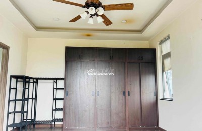 CHO THUÊ CĂN HỘ 30m² – BAN CÔNG THOÁNG MÁT – TÁCH BẾP RIÊNG