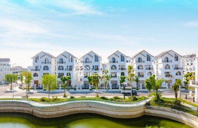 Bán lô liền kề 2 mặt tiền gần TTTM, chợ dân sinh, trường học