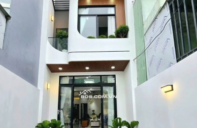 MỚI! CĂN NHÀ LẦU ĐẸP NGAY GẦN TRUNG TÂM BIÊN HÒA