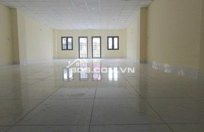 CHO THUÊ Văn phòng/Mặt bằng 61 Phổ Quang, Q. Tân Bình - Vị trí đắc địa gần Sân bay Tân Sơn Nhất, đường lớn 2 chiều