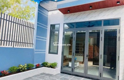 KÈO THƠM NHÀ CẤP 4 GẦN CẦU BẠCH ĐẰNG 2 GIÁ 1.43 TỶ CÓ THƯƠNG LƯỢNG!