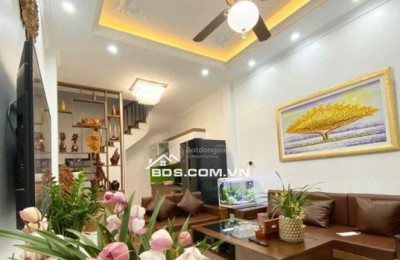 BÁN NHÀ 5 TẦNG, XUÂN ĐỈNH - BẮC TỪ LIÊM. SỔ VUÔNG, Ô TÔ ĐỖ CỔNG. GIÁ NHỈNH 4 tỷ