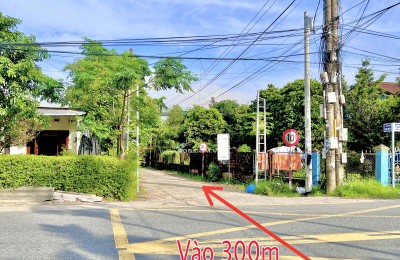 Bán đất nằm ngay trục chính giáp Hoà Vang - Cách lộ chỉ 300m - Giá chỉ 7xxtr