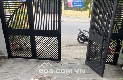 Khu Phú Mỹ• Mặt Tiền Đường D1• Cạnh PMH• 4 Tầng• 110m2• 5PN• 15tỷ500