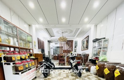 Mặt Tiền Kinh Doanh• Mai Văn Vĩnh• Q7• 5 Tầng• 87M2(5.2x17)• Sân Thượng• Nhà Đẹp• Thang Máy Xịn