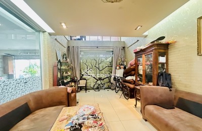 Nhà 5 Tầng• Tân Quy• Quận 7• 144M2(8x18)• 5PN• Sổ Hồng Riêng• Ngay Siêu Thị Lotte