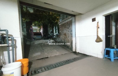 Biệt Thự 5 Tầng• Có Hầm• Khu Cao Lỗ• P4• Q8• 160m2(8x20)• 6PN• 6WC• Ngay Siêu Thị Parc Mall• Gần Trường Đại Học Công Nghệ Sài Gòn