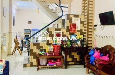 BÁN NHÀ LÝ TƯỞNG – LÊ QUANG ĐỊNH, P.1, GÒ VẤP – GIÁ 2,38 TỶ - 1 TRỆT 2 LẦU + SÂN THƯỢNG – SỔ RIÊNG - TIỆN ÍCH ĐẦY ĐỦ