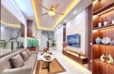 Giảm mạnh. Bán nhà Xuân Đỉnh, Cạnh KĐT Ngoại Giao Đoàn, ngõ hơn 3M, 2 Thoáng, ô tô đỗ cổng