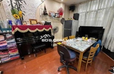 NHÀ ĐẸP TRUNG TÂM Q1 - 5 LẦU - 4PN - 33.3M2 - CHỈ 9.5 TỶ Nguyễn Thị Minh Khai, Bến Thành, Quận 1